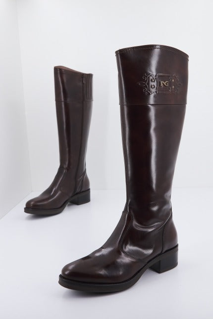 NERO GIARDINI ID  en color MARRON  (1)