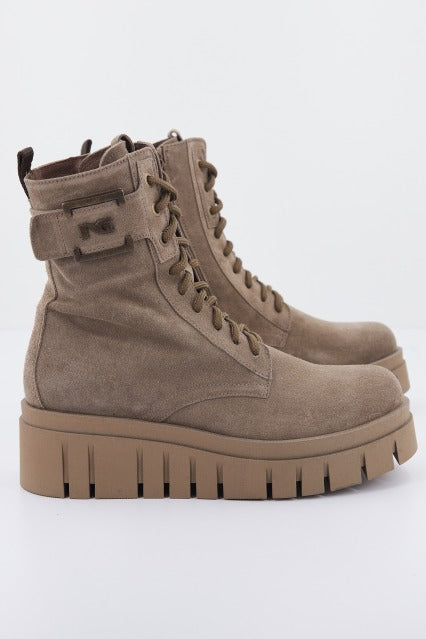 NERO GIARDINI ID  en color MARRON  (2)