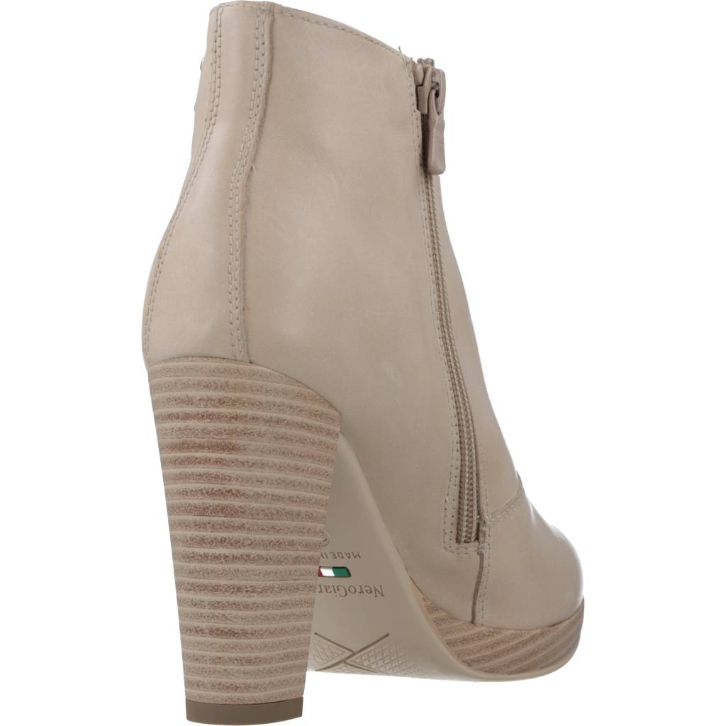 NERO GIARDINI ED en color BEIS  (3)