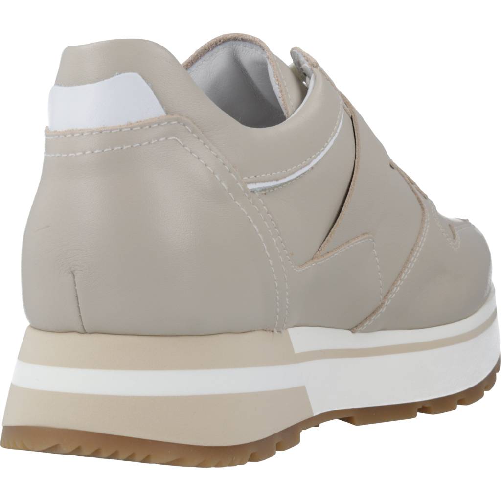 NERO GIARDINI ED en color BEIS  (3)