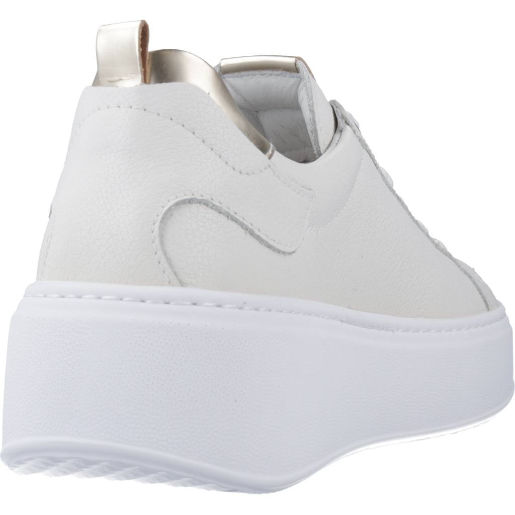 NERO GIARDINI ED en color BLANCO  (3)