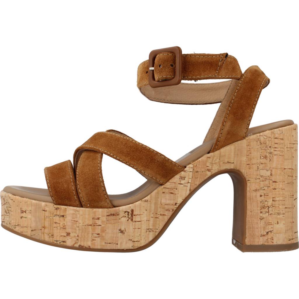 NERO GIARDINI ED en color MARRON  (2)
