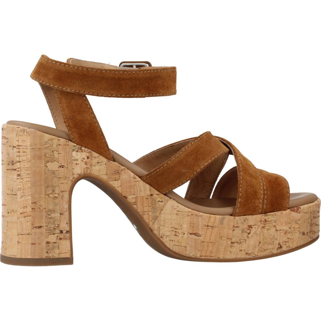 NERO GIARDINI ED en color MARRON  (4)
