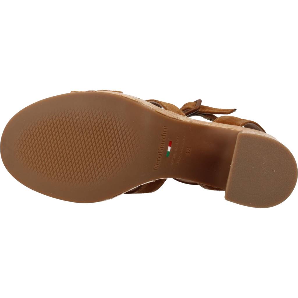 NERO GIARDINI ED en color MARRON  (6)