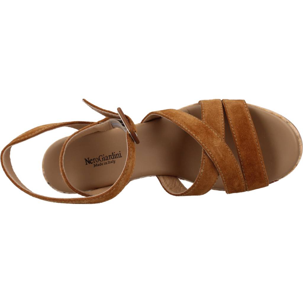 NERO GIARDINI ED en color MARRON  (7)
