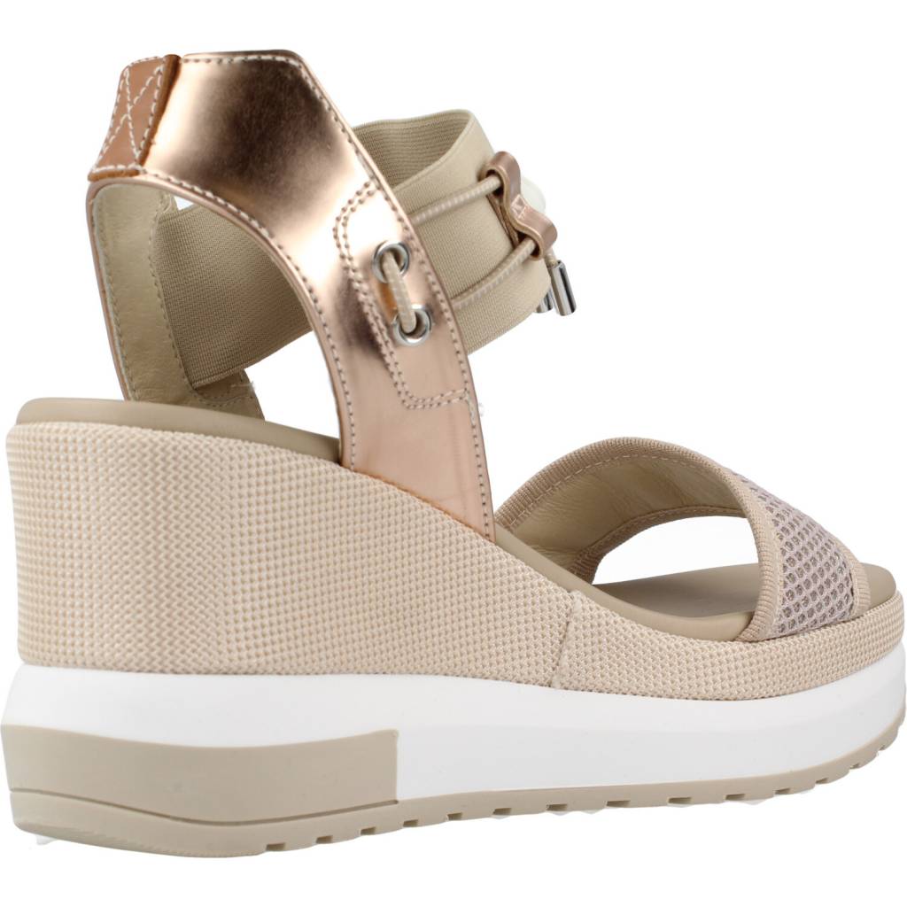 NERO GIARDINI ED en color BEIS  (3)