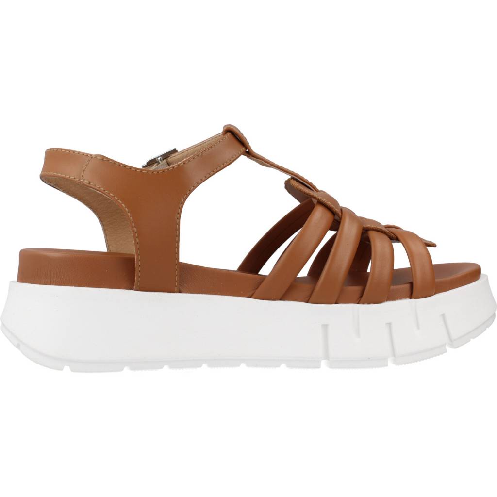 NERO GIARDINI ED  en color MARRON  (4)