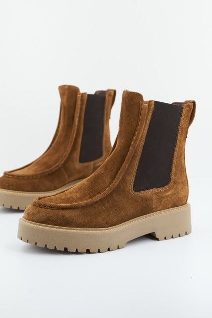 NERO GIARDINI ID  en color MARRON  (2)