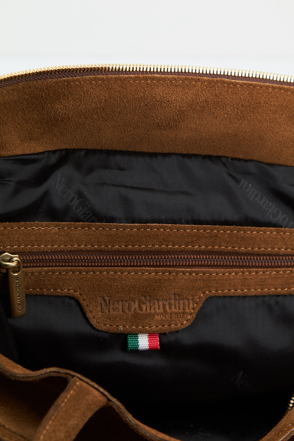 NERO GIARDINI BORSE VELOUR MALTO en color MARRON  (4)