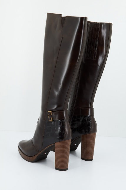 NERO GIARDINI ID en color MARRON  (3)