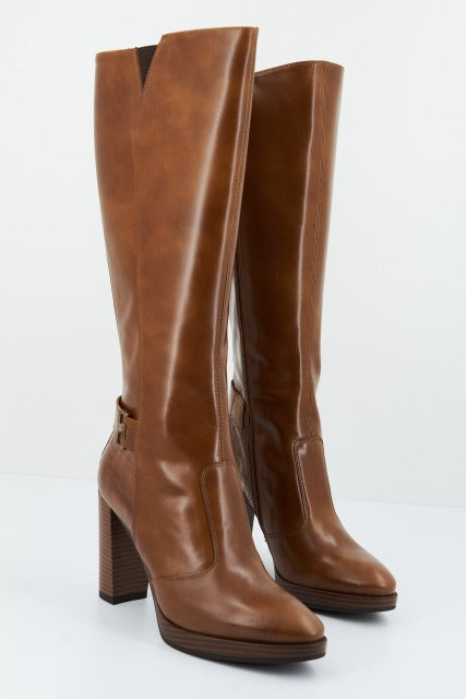 NERO GIARDINI ID en color MARRON  (1)