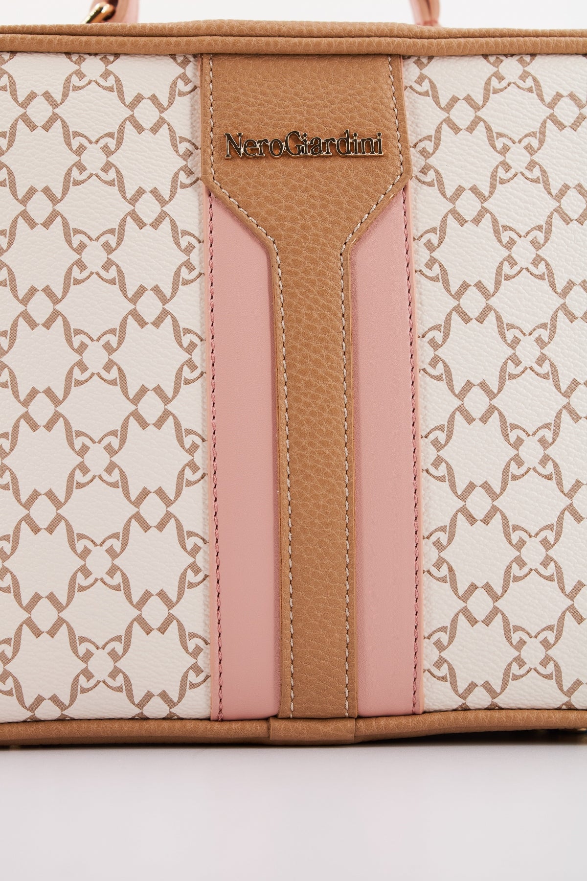 NERO GIARDINI T.GIOVE BEIGE T.GORGONA AR en color BLANCO  (4)