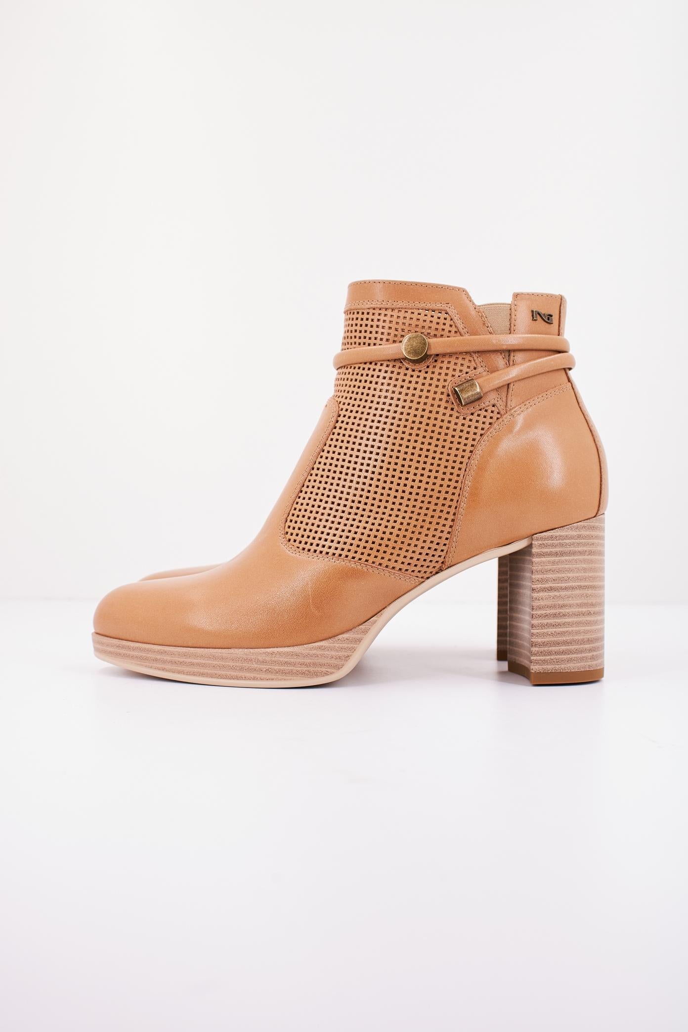 NERO GIARDINI ED en color MARRON  (1)