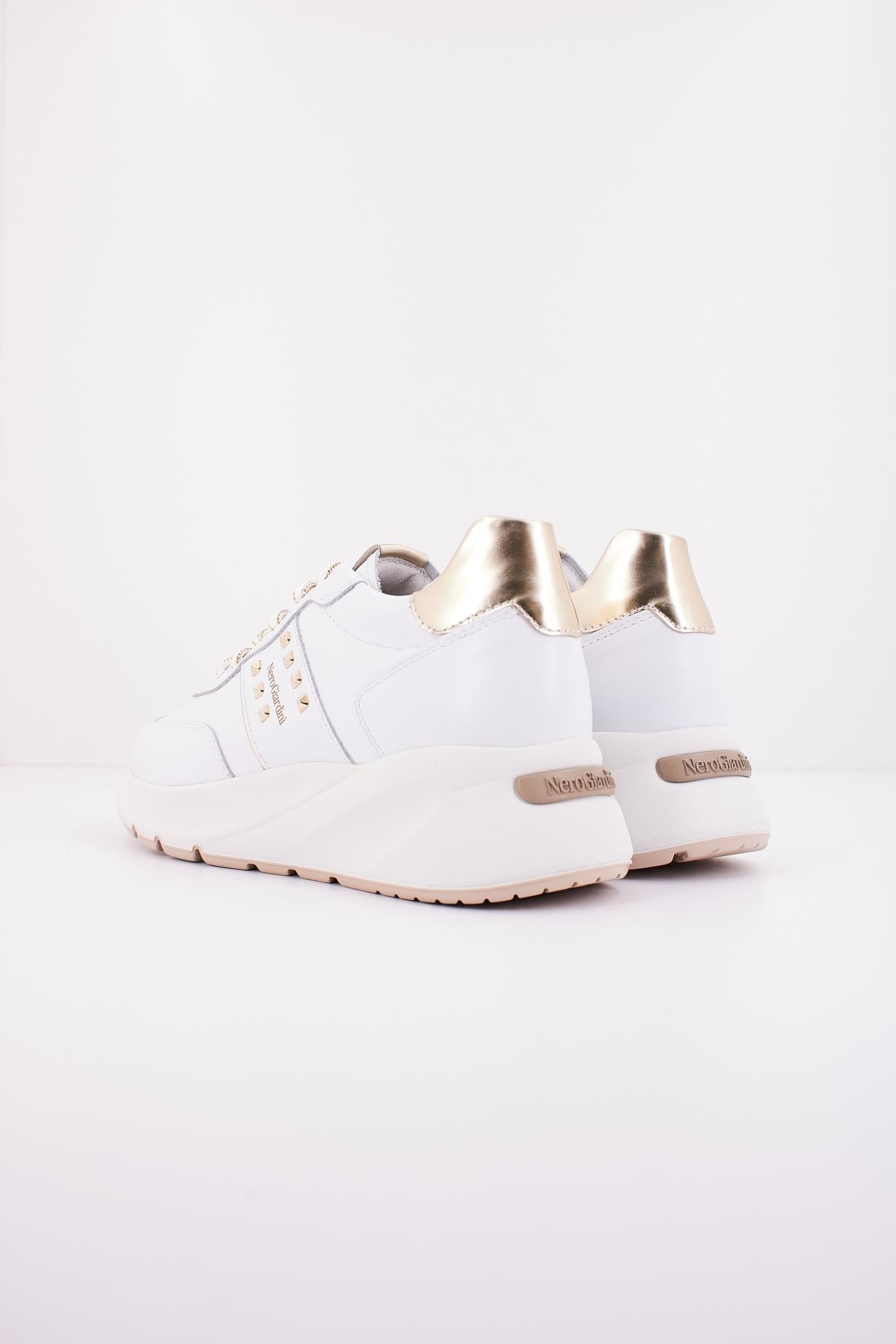 NERO GIARDINI ED en color BLANCO  (3)
