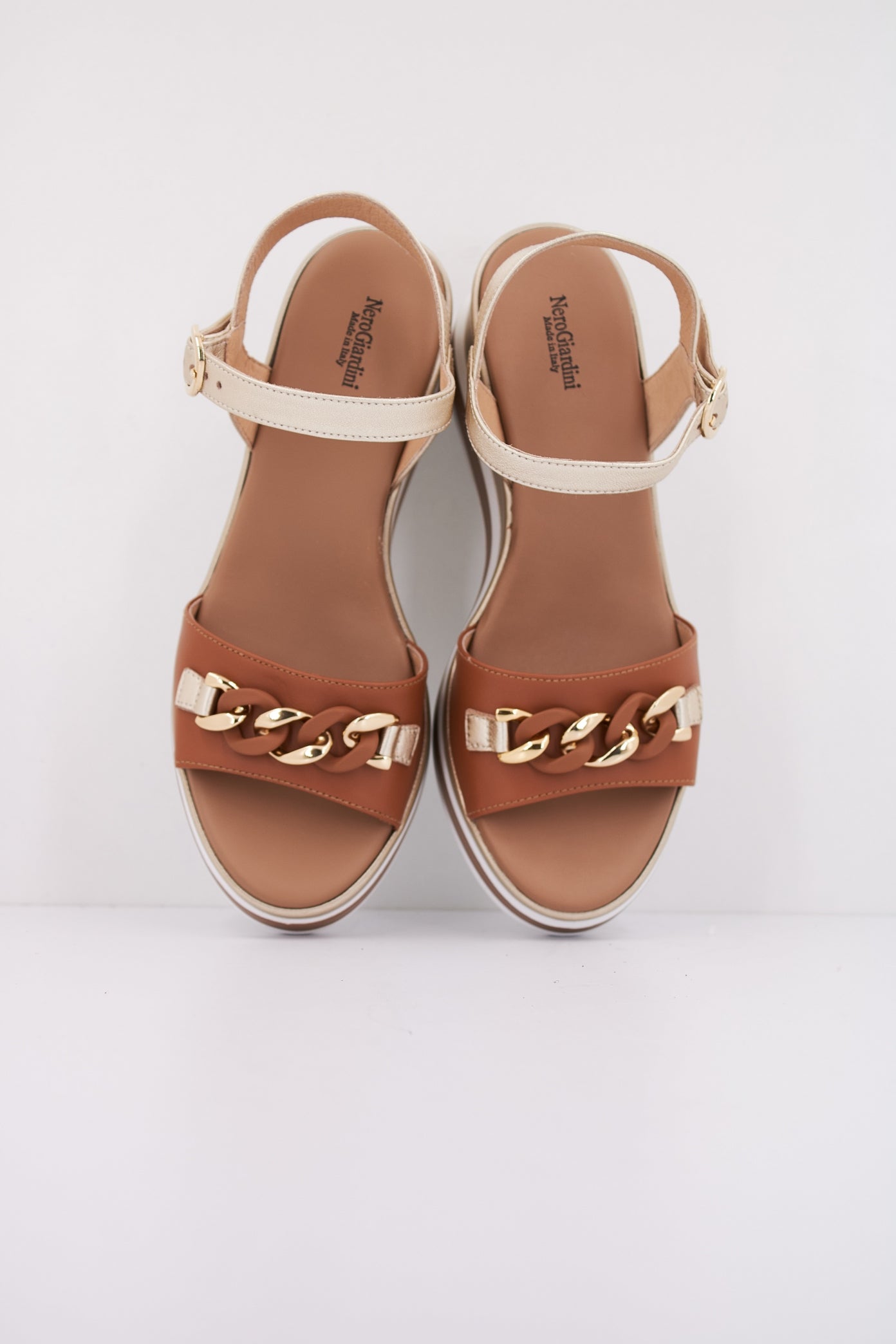NERO GIARDINI ED  en color BEIS  (3)