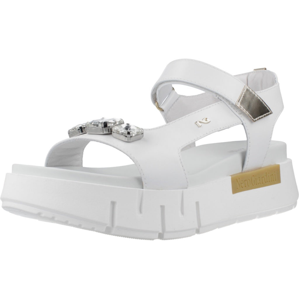 NERO GIARDINI ED en color BLANCO  (1)