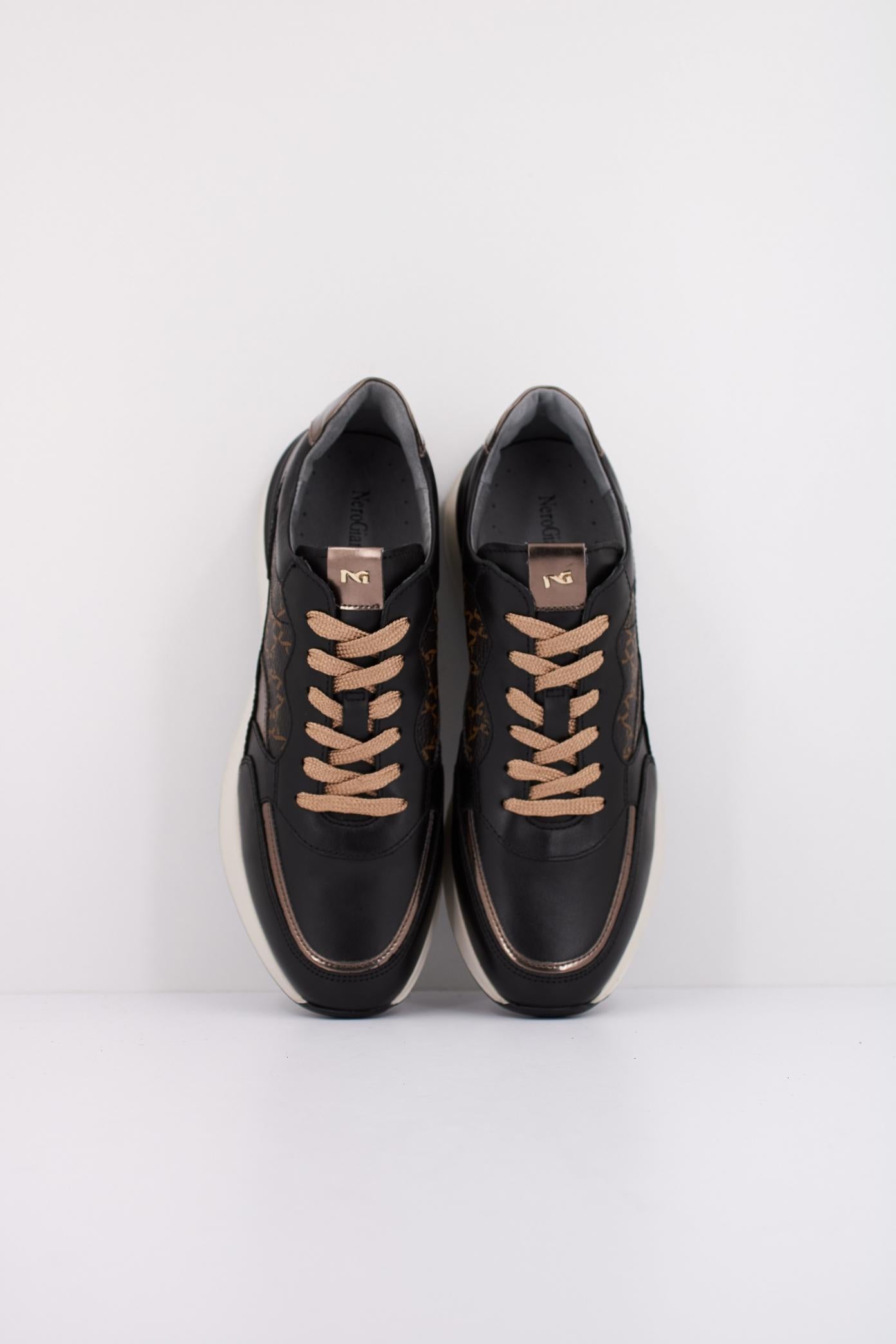 NERO GIARDINI ID  en color NEGRO  (3)