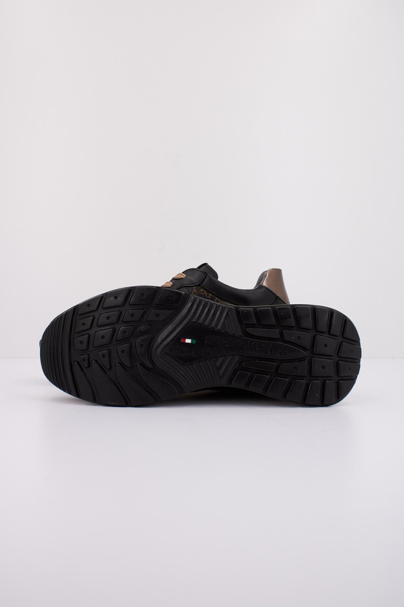 NERO GIARDINI ID  en color NEGRO  (5)