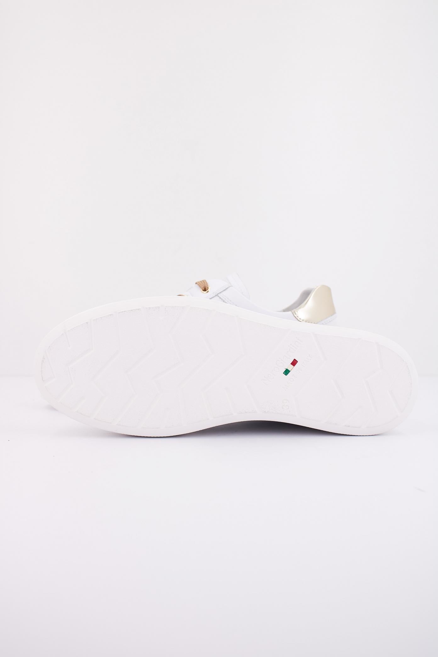 NERO GIARDINI  en color BLANCO  (5)