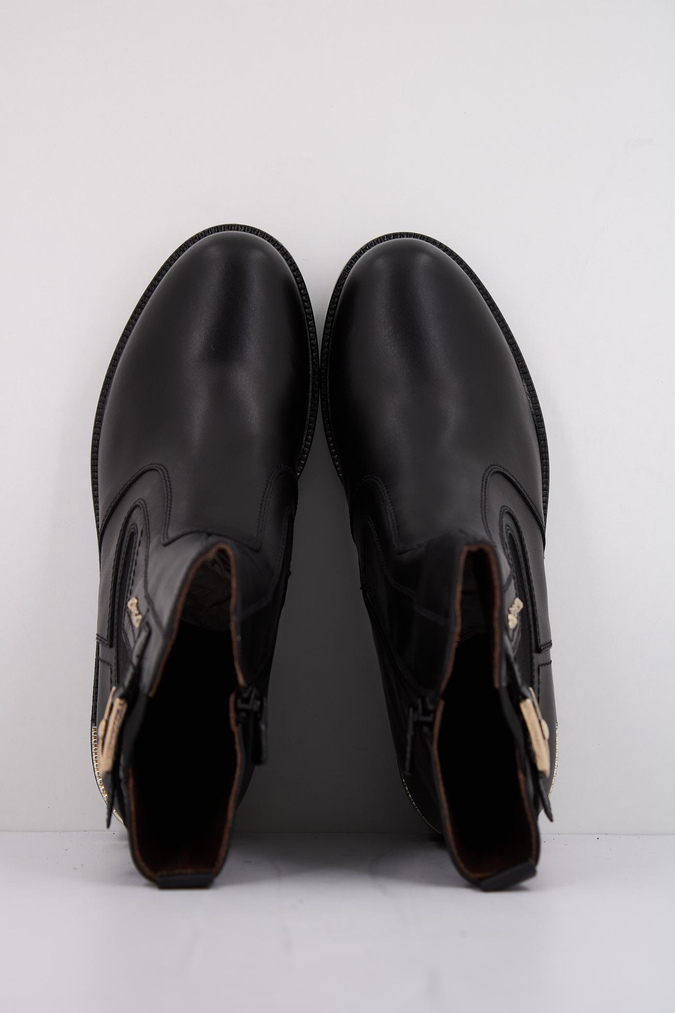NERO GIARDINI ID  en color NEGRO  (3)