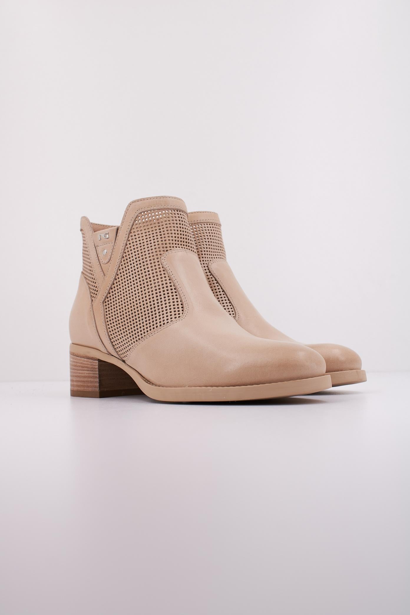 NERO GIARDINI ED  en color BEIS  (2)