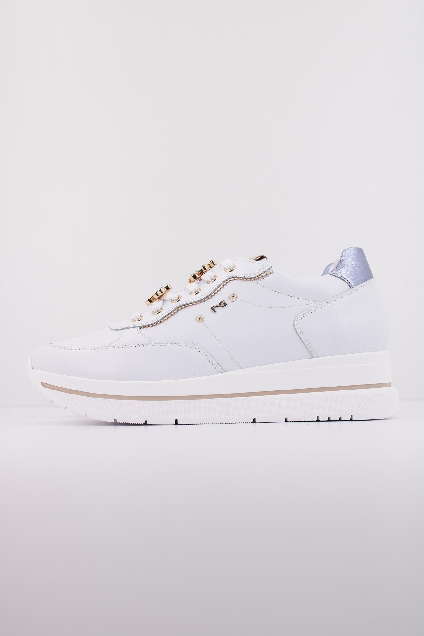 NERO GIARDINI ED en color BLANCO  (1)