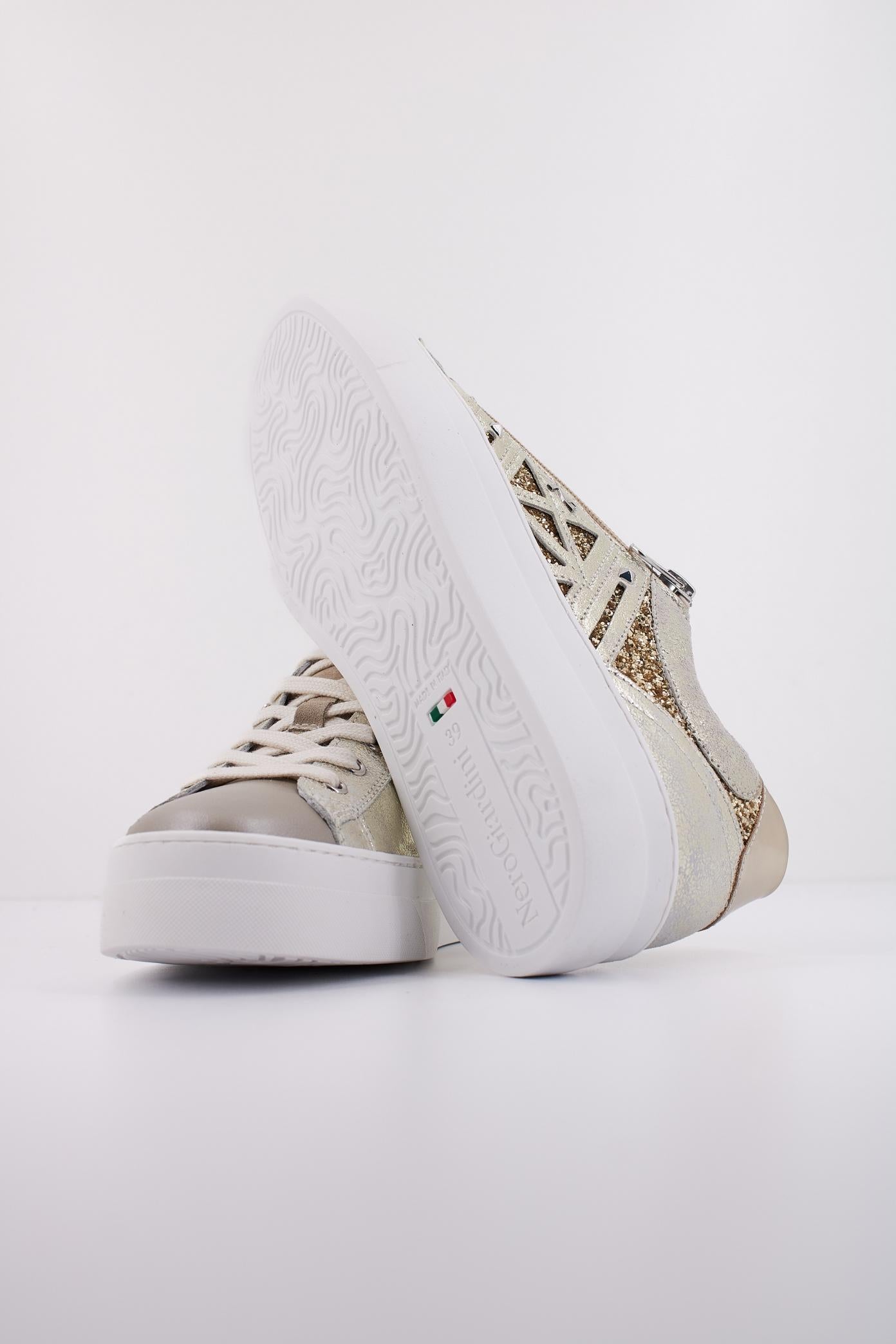 NERO GIARDINI ED en color ORO  (5)