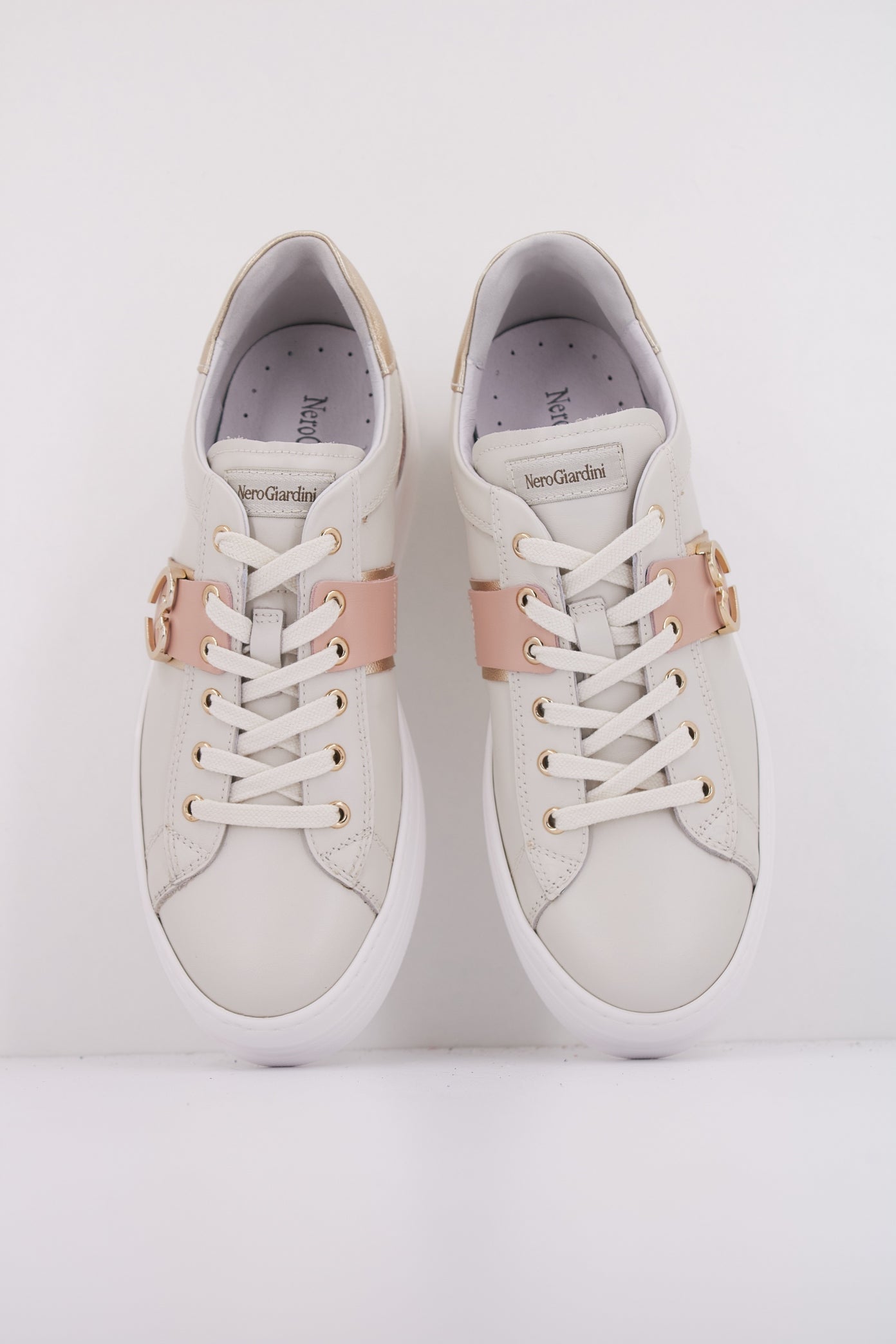 NERO GIARDINI ED  en color BLANCO  (3)