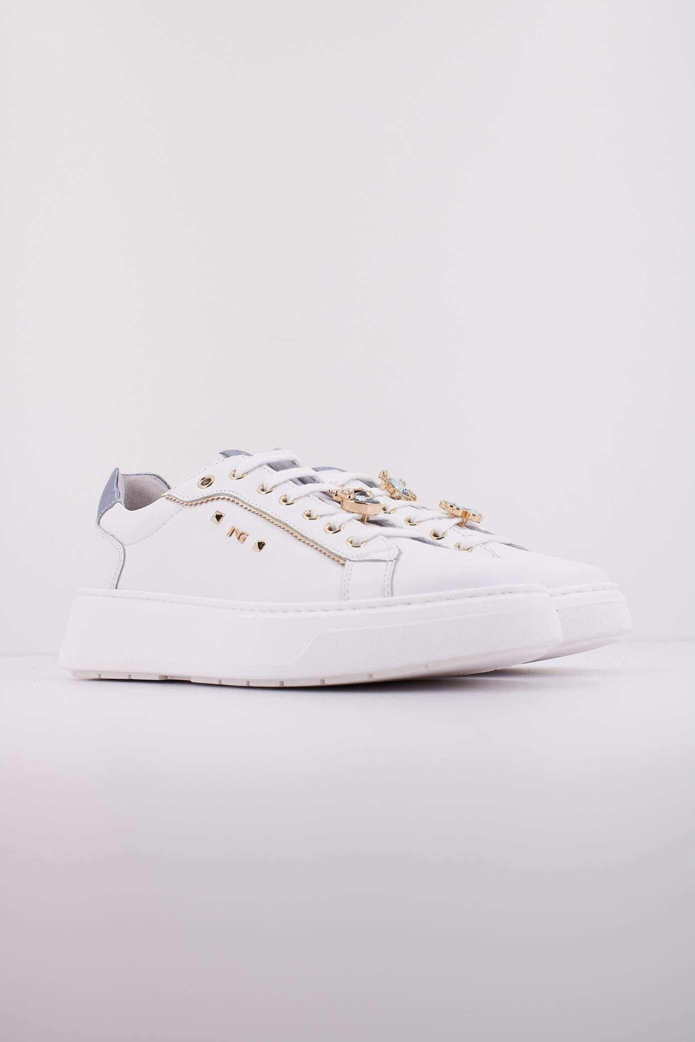 NERO GIARDINI ED  en color BLANCO  (2)