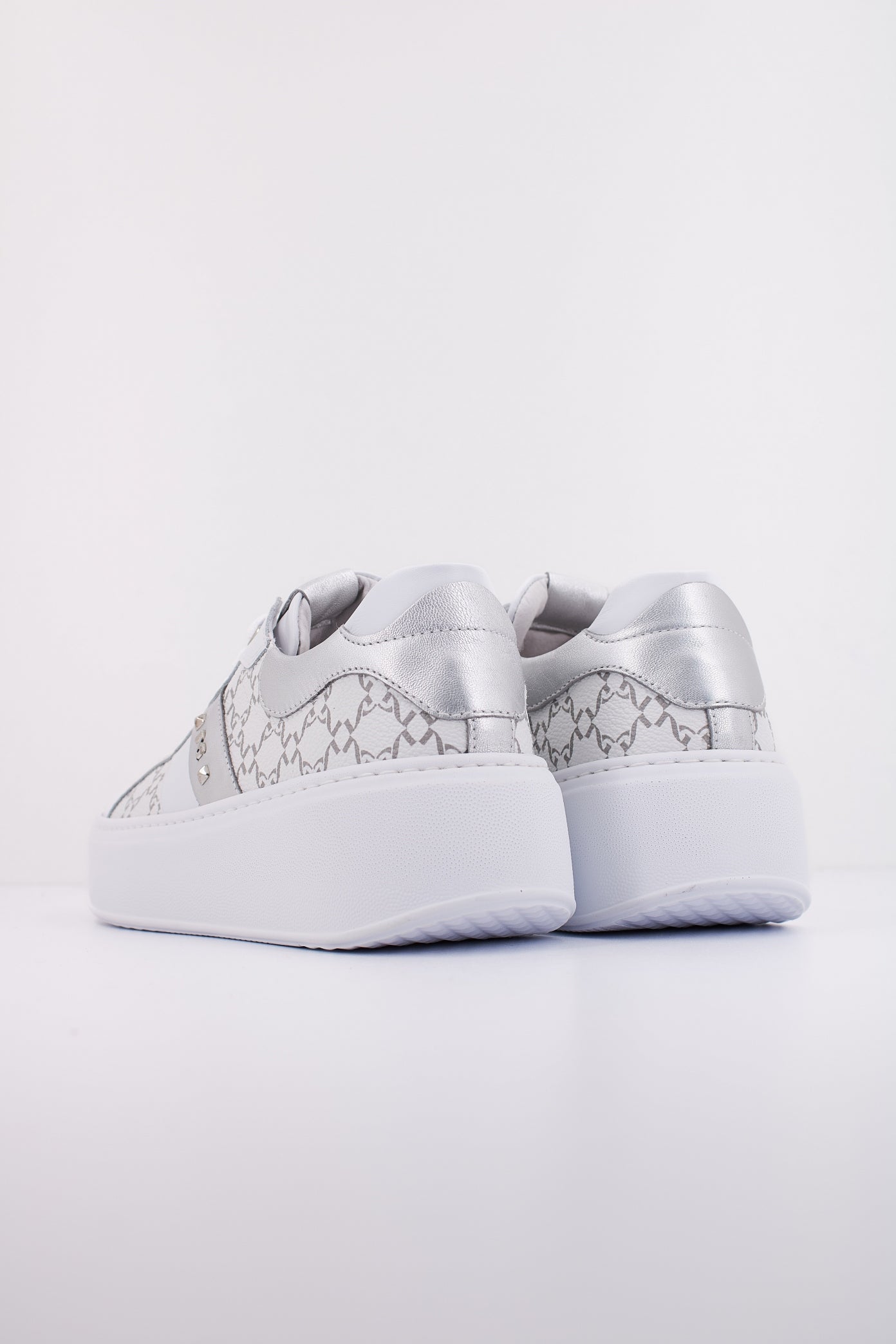 NERO GIARDINI ED en color BLANCO  (4)