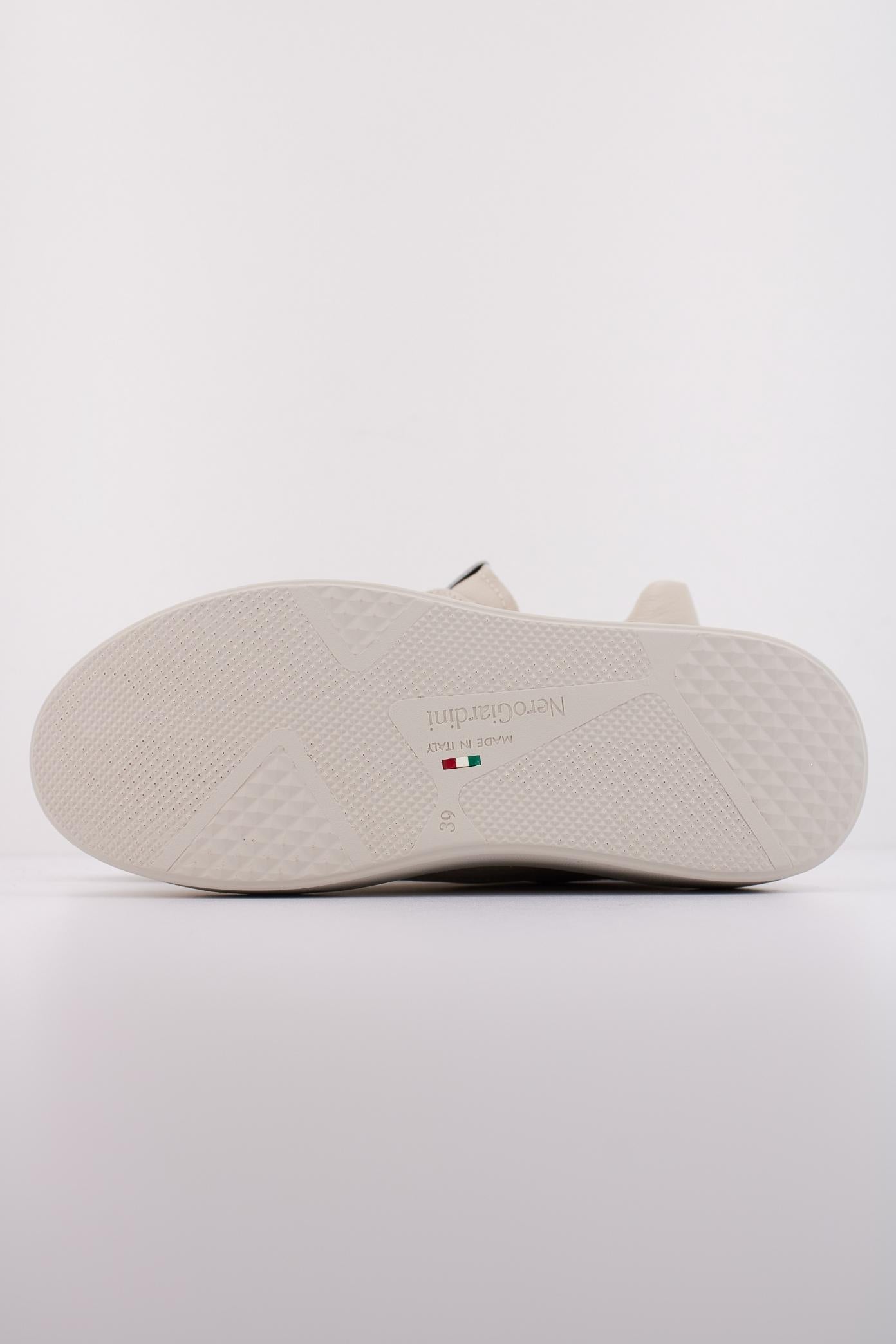 NERO GIARDINI ED en color BEIS  (5)