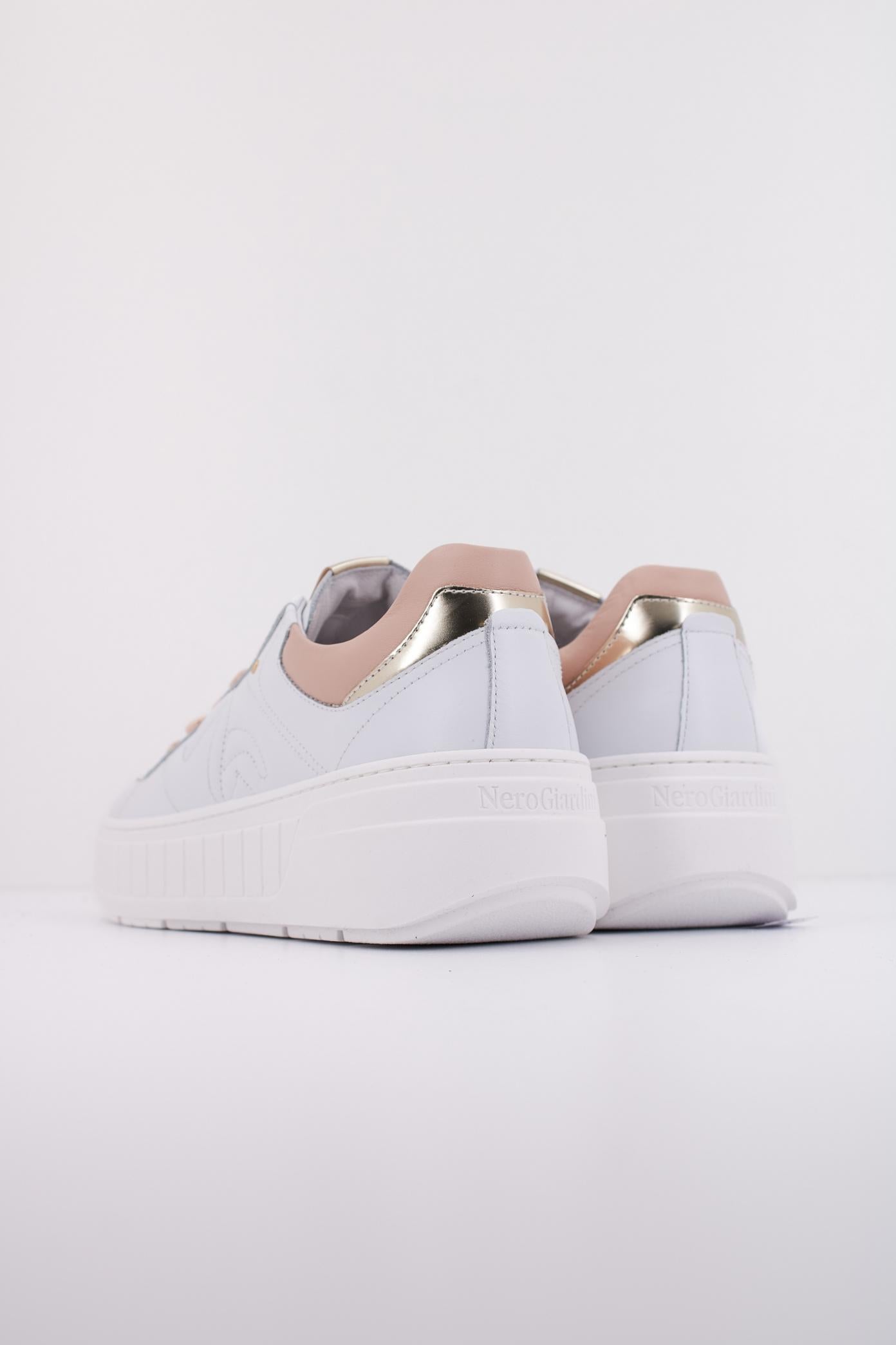NERO GIARDINI ED en color BLANCO  (4)