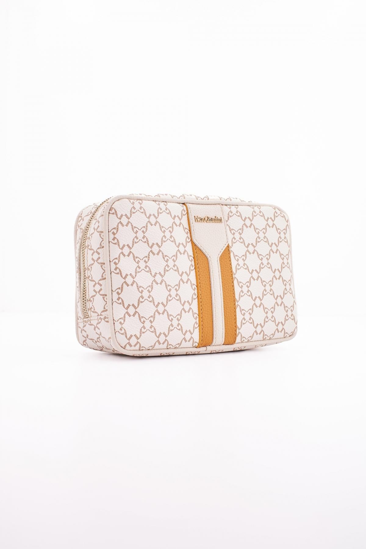 NERO GIARDINI T.GIOVE BEIGE T.GORGONA SA en color BLANCO  (2)