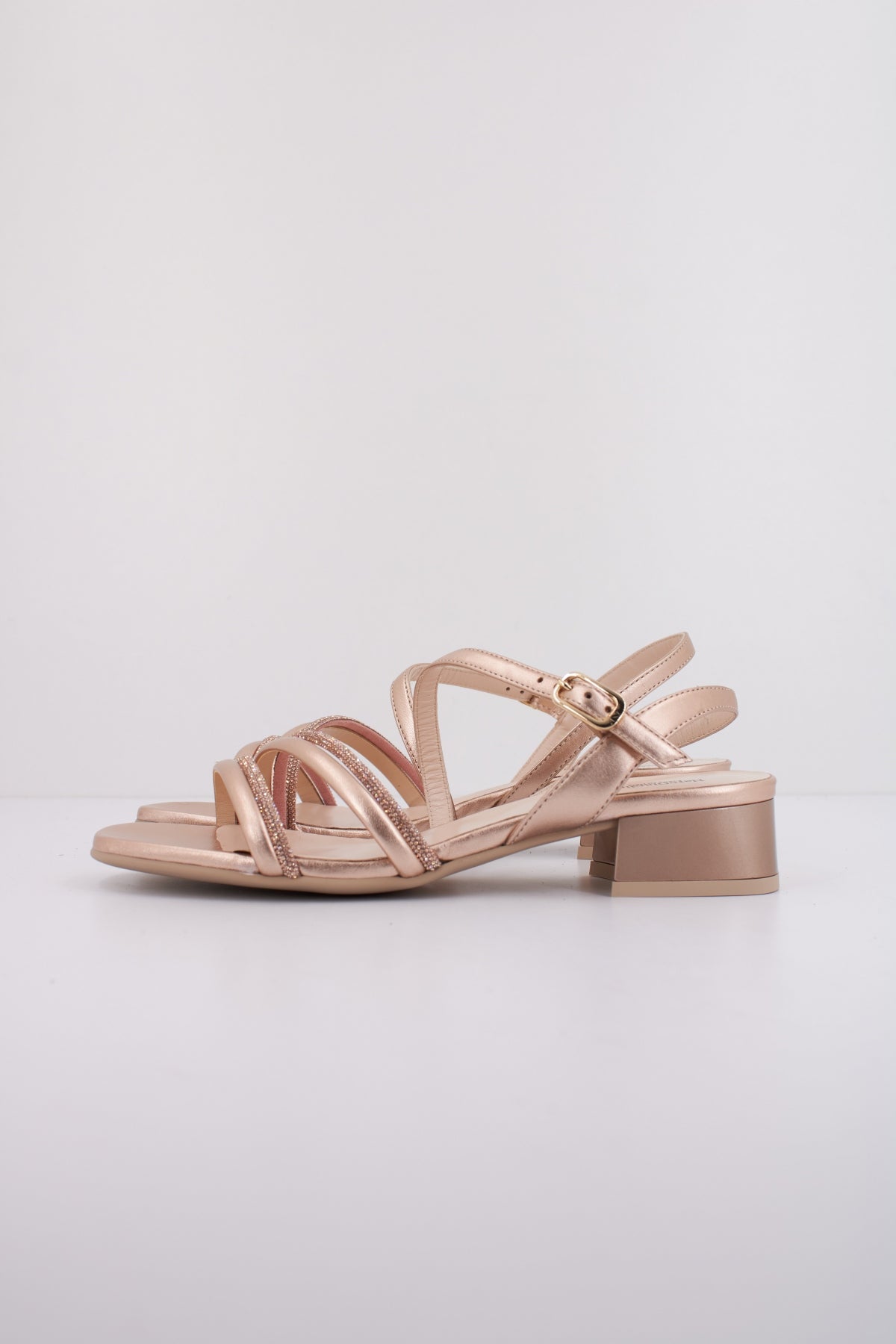 NERO GIARDINI ED en color NUDE  (1)