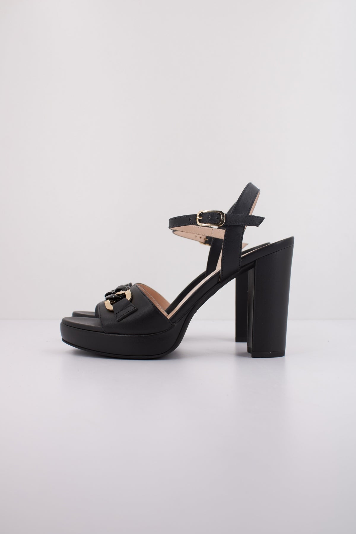 NERO GIARDINI ED  en color NEGRO  (1)