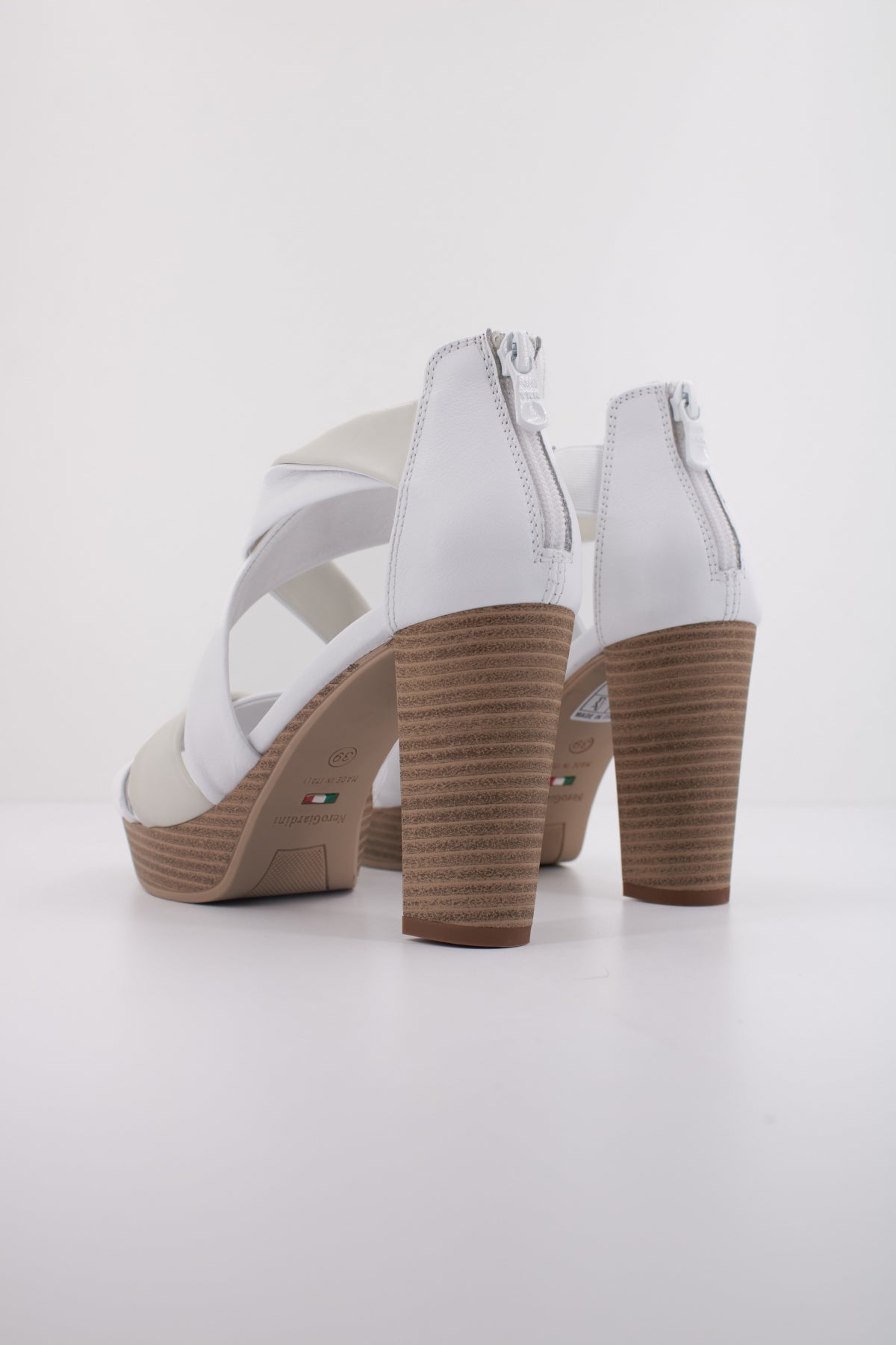 NERO GIARDINI ED  en color BLANCO  (4)