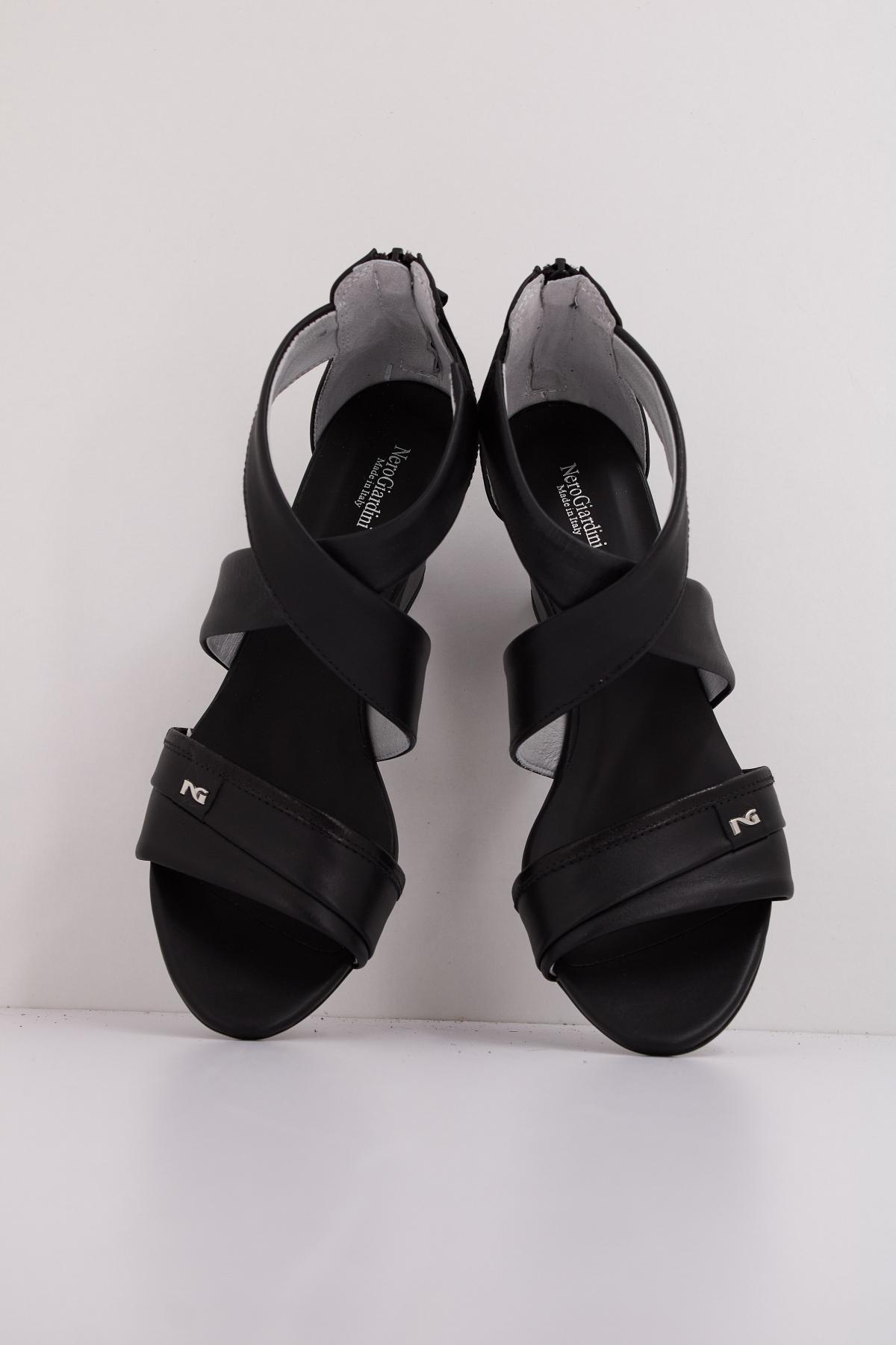 NERO GIARDINI ED  en color NEGRO  (3)