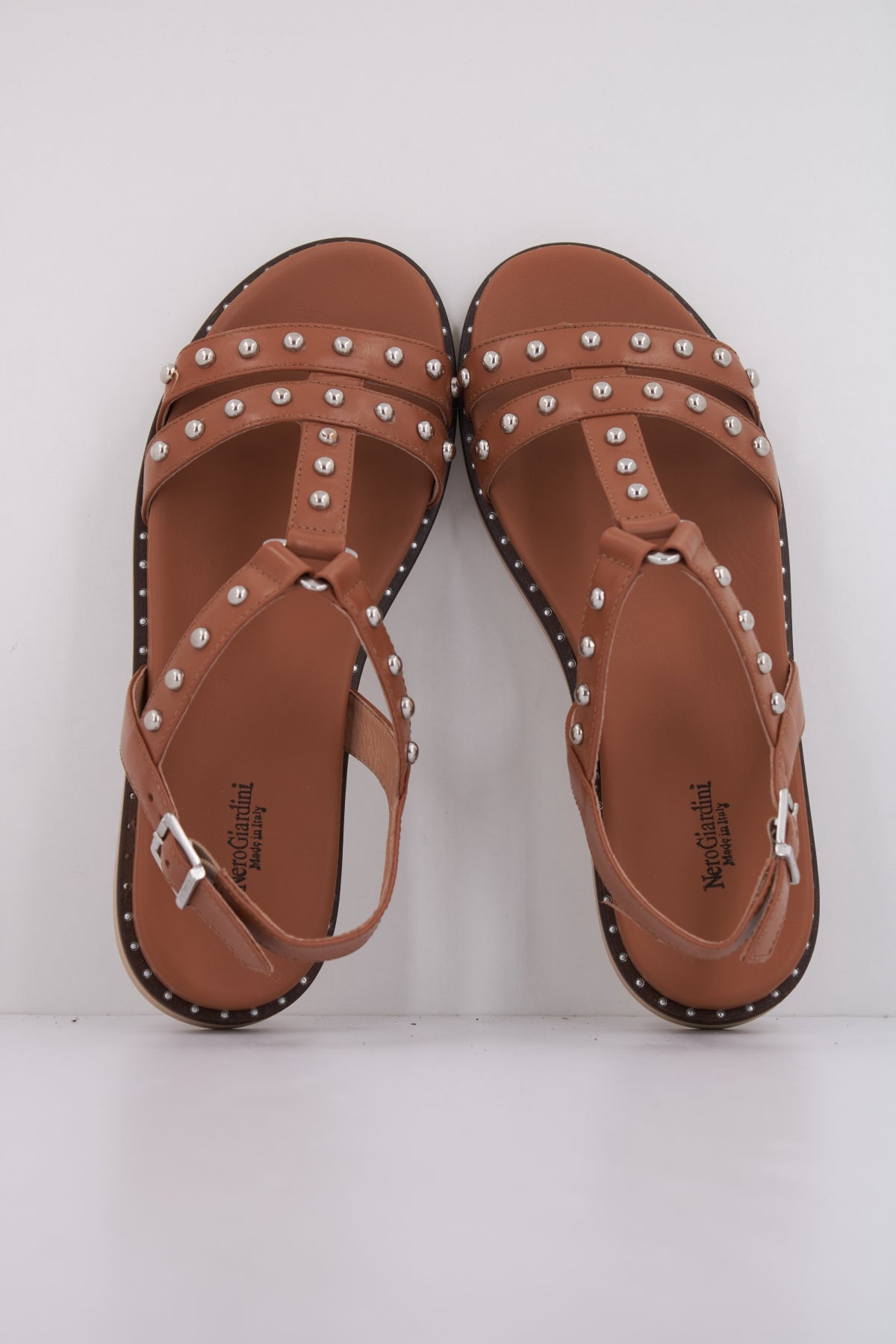 NERO GIARDINI ED  en color MARRON  (3)