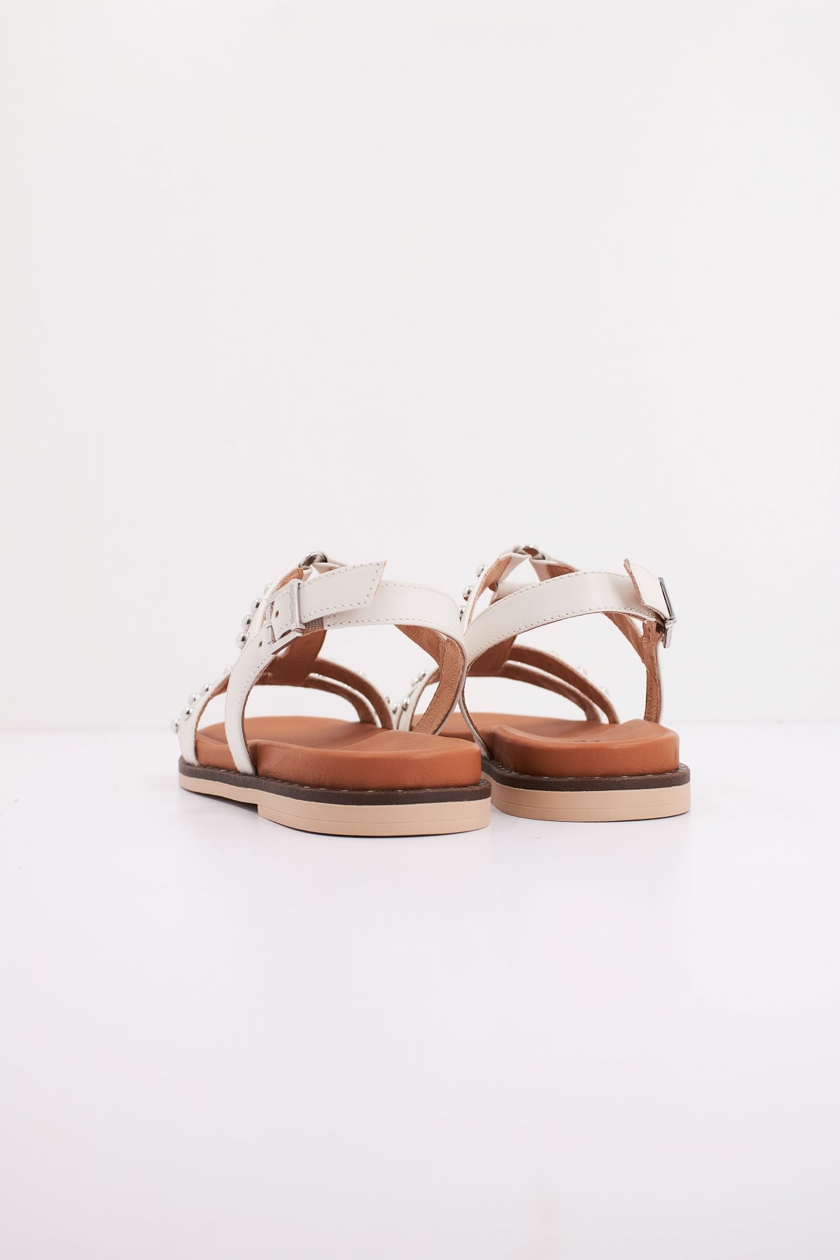 NERO GIARDINI ED  en color BLANCO  (4)