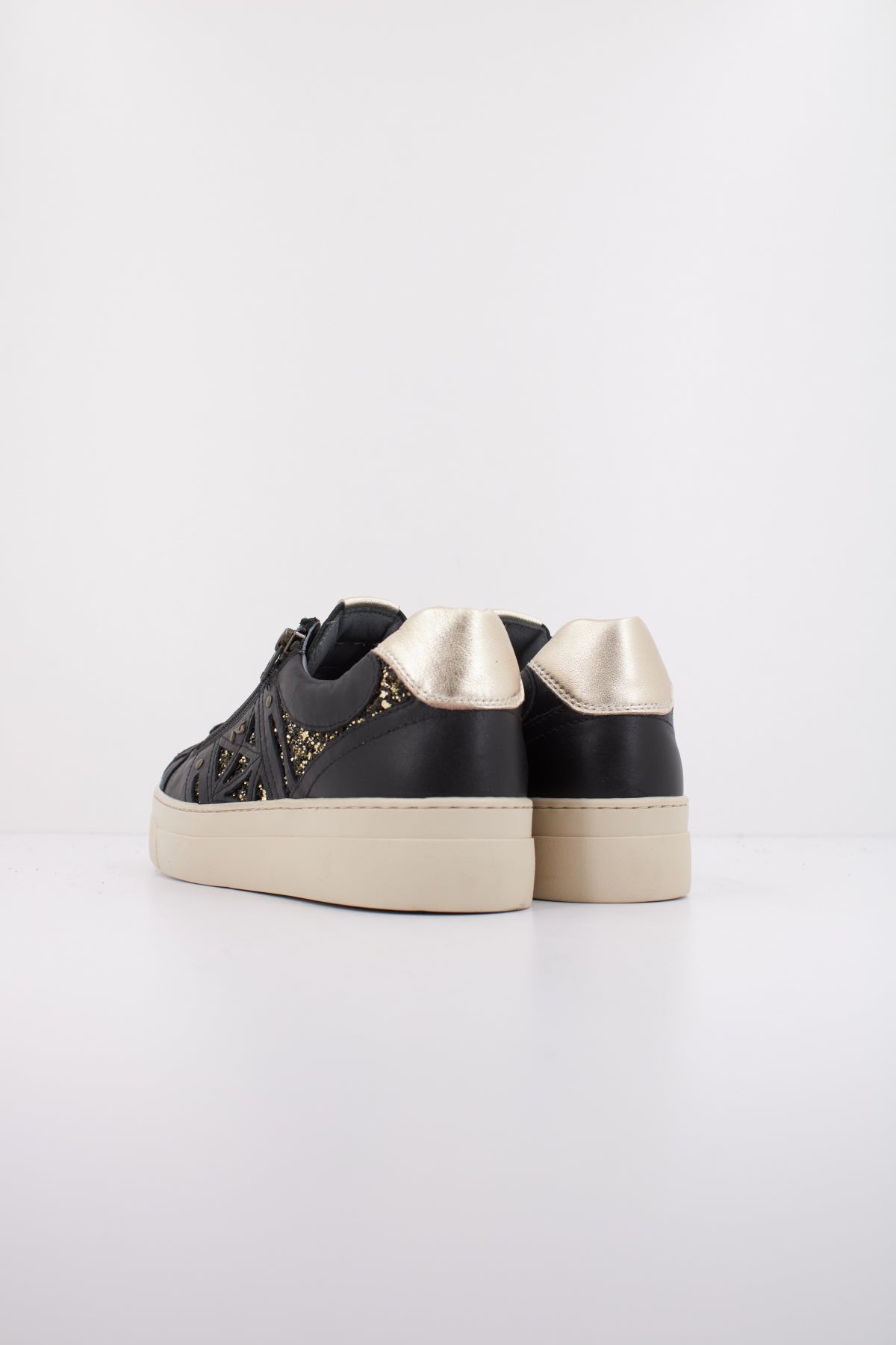 NERO GIARDINI ID  en color NEGRO  (4)