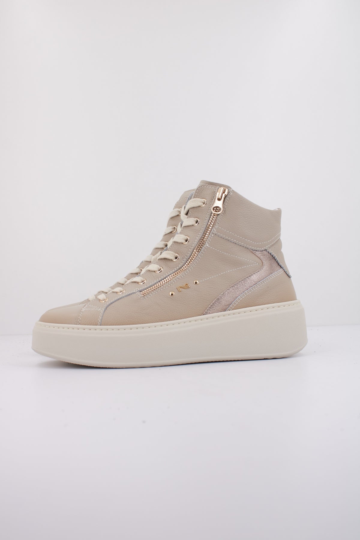 NERO GIARDINI ID en color BEIS  (1)