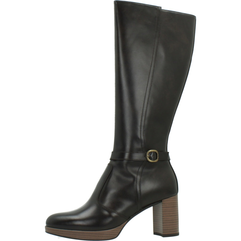 NERO GIARDINI ID en color MARRON  (2)