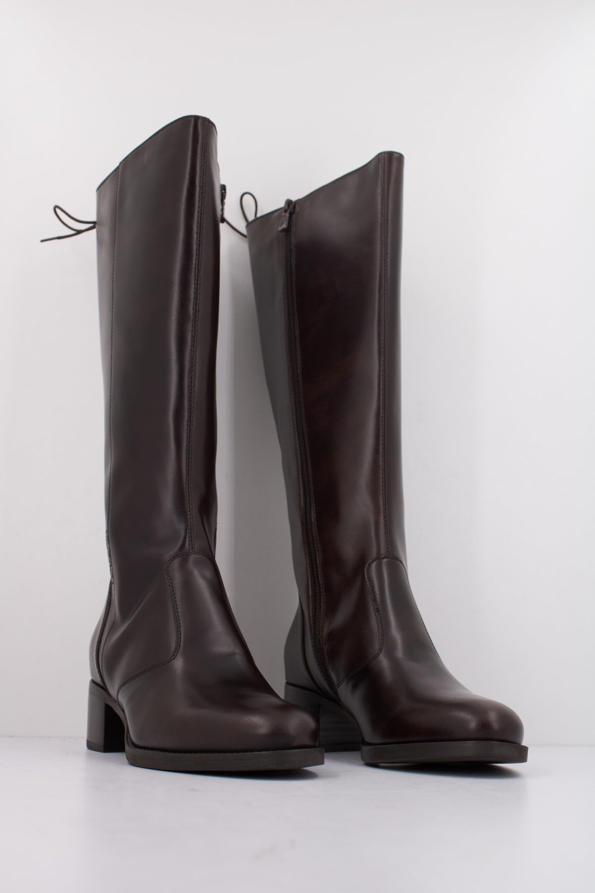 NERO GIARDINI ID en color MARRON  (2)