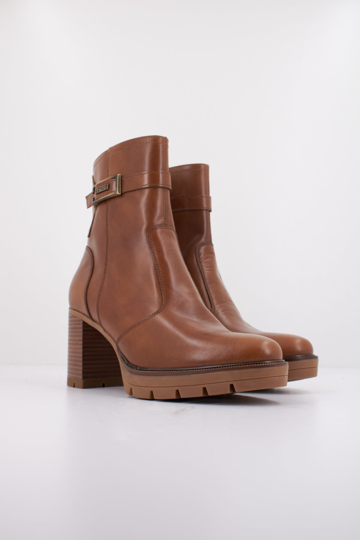 NERO GIARDINI ID en color MARRON CLARO  (2)