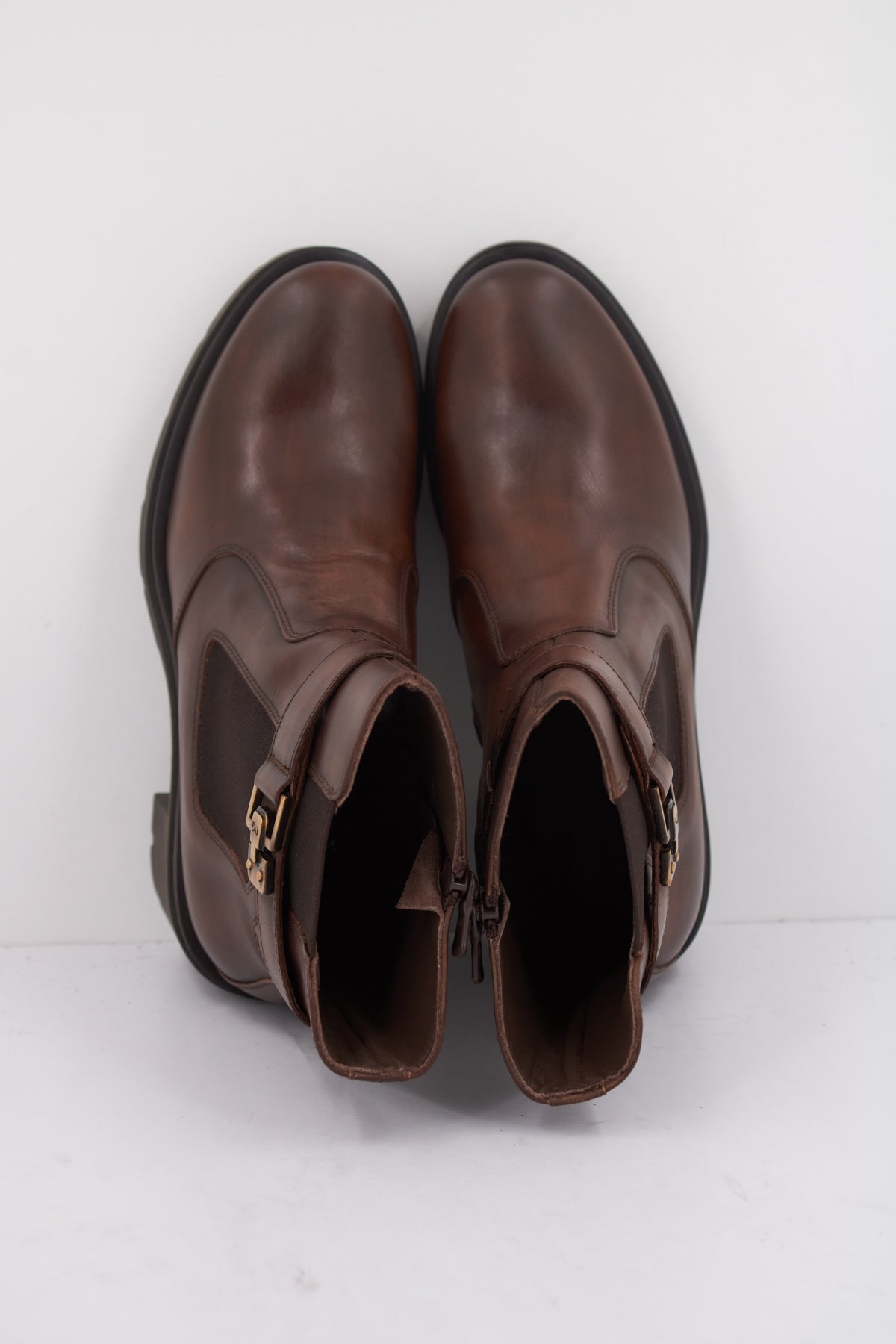 NERO GIARDINI ID en color MARRON  (3)