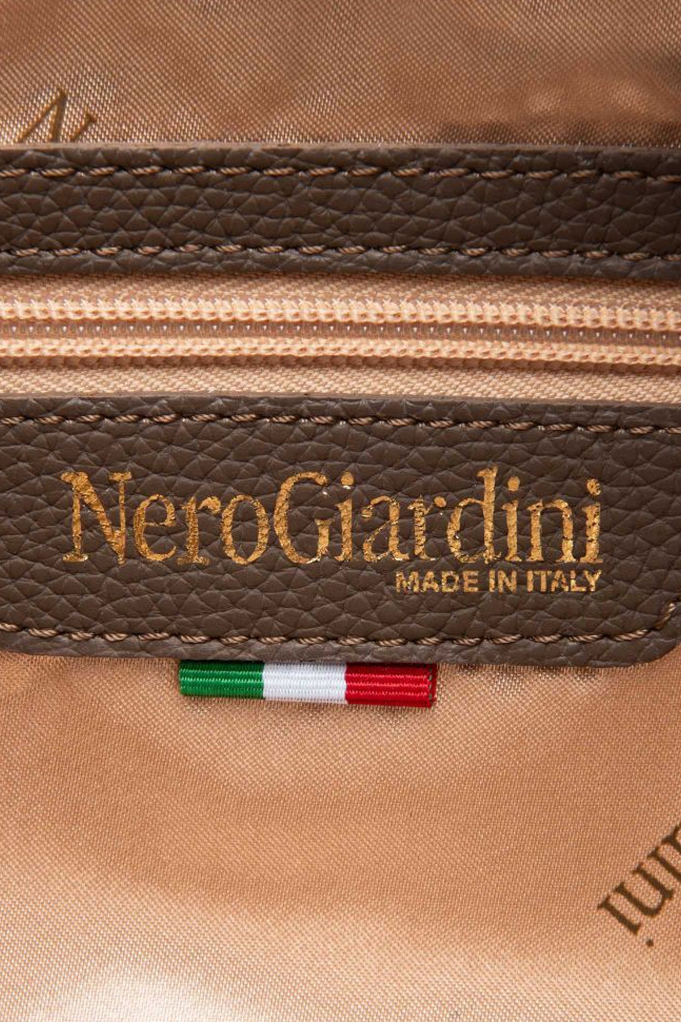 NERO GIARDINI ID en color BEIS  (4)