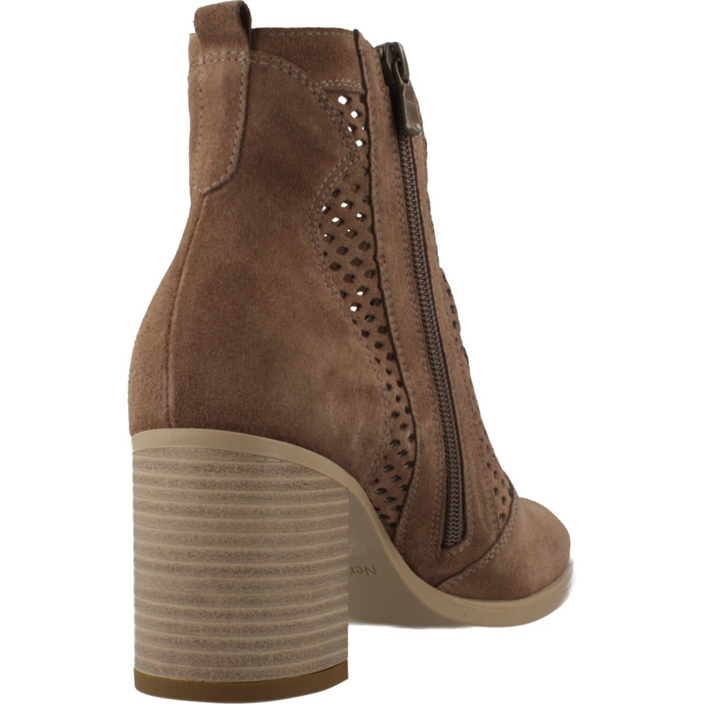 NERO GIARDINI BOTIN TACON VELOUR en color MARRON  (3)