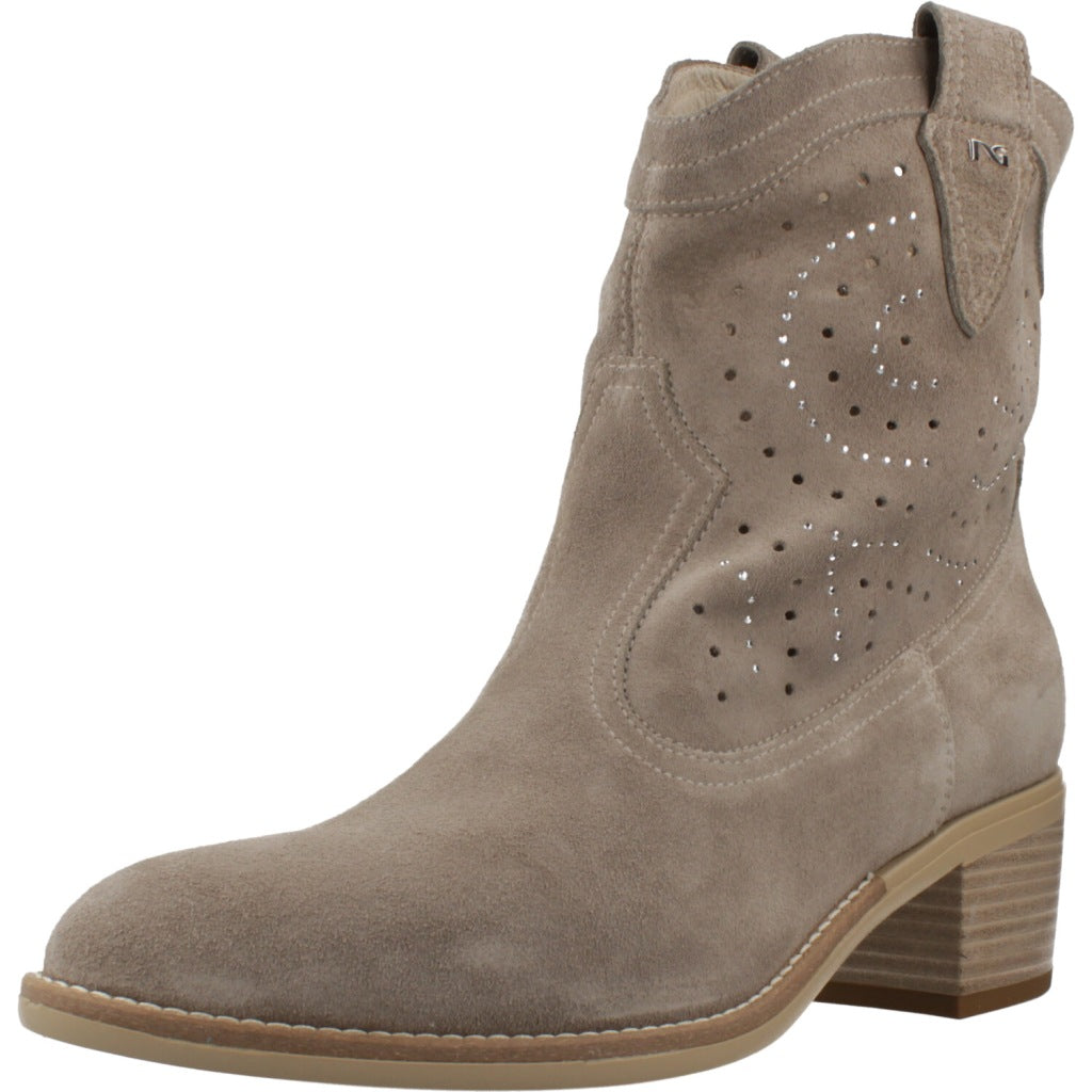 NERO GIARDINI BOTIN VELOUR en color BEIS  (1)