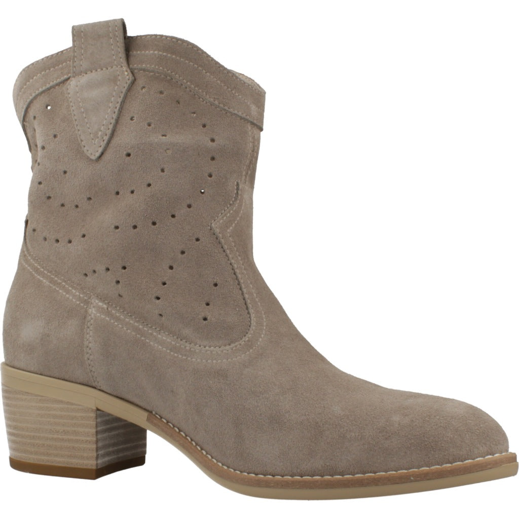 NERO GIARDINI BOTIN VELOUR en color BEIS  (5)