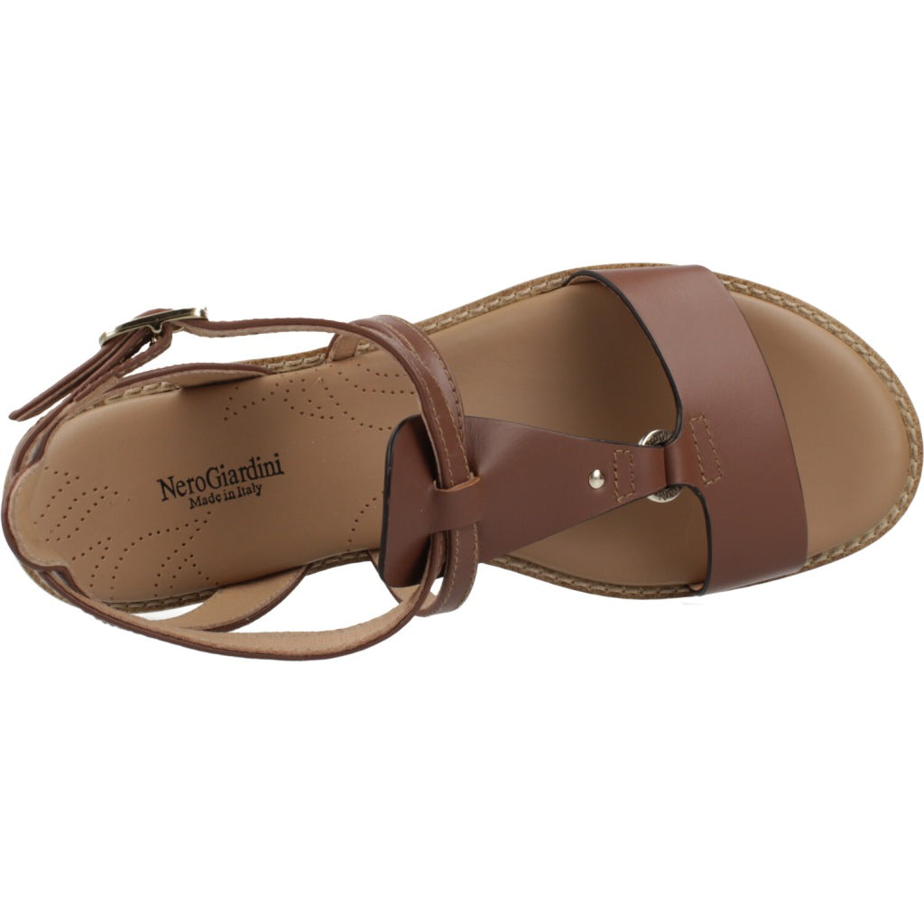 NERO GIARDINI ED en color MARRON  (7)